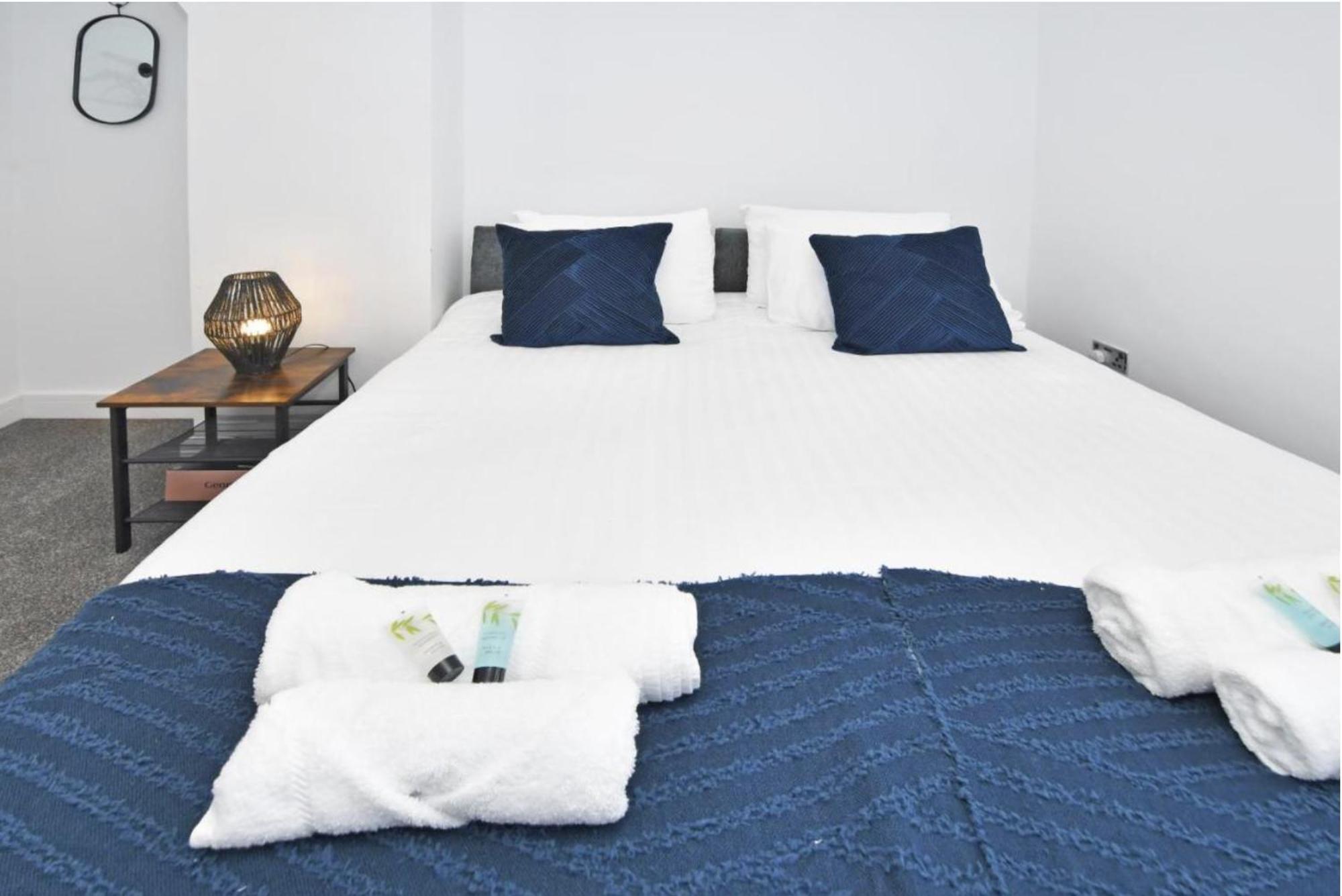 Townhouse @ 20 Penkhull New Road Stoke Villa Ngoại thất bức ảnh